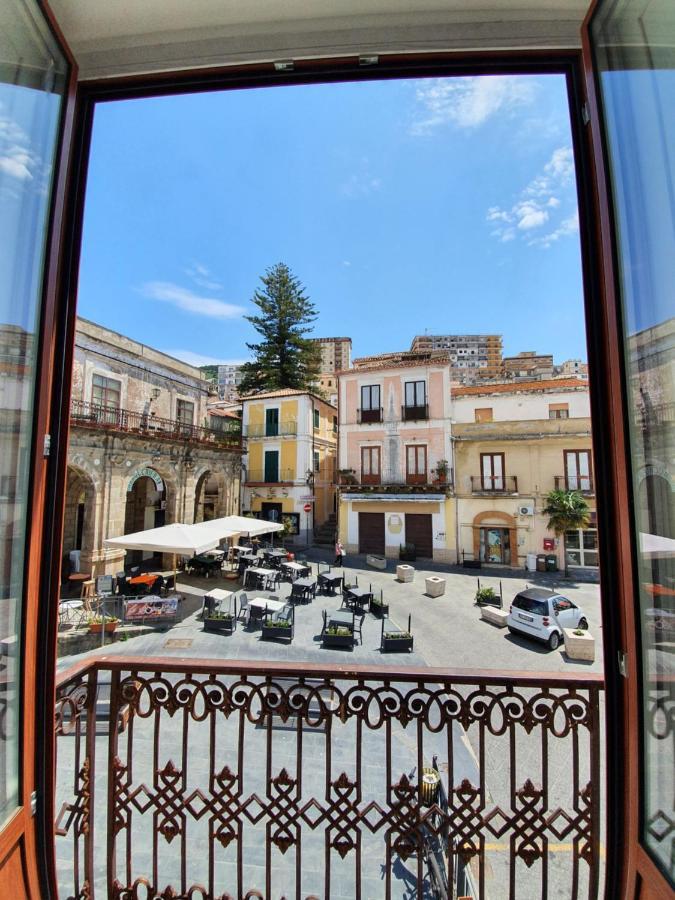La Meridiana - Centro Storico Di Pizzo Exterior photo
