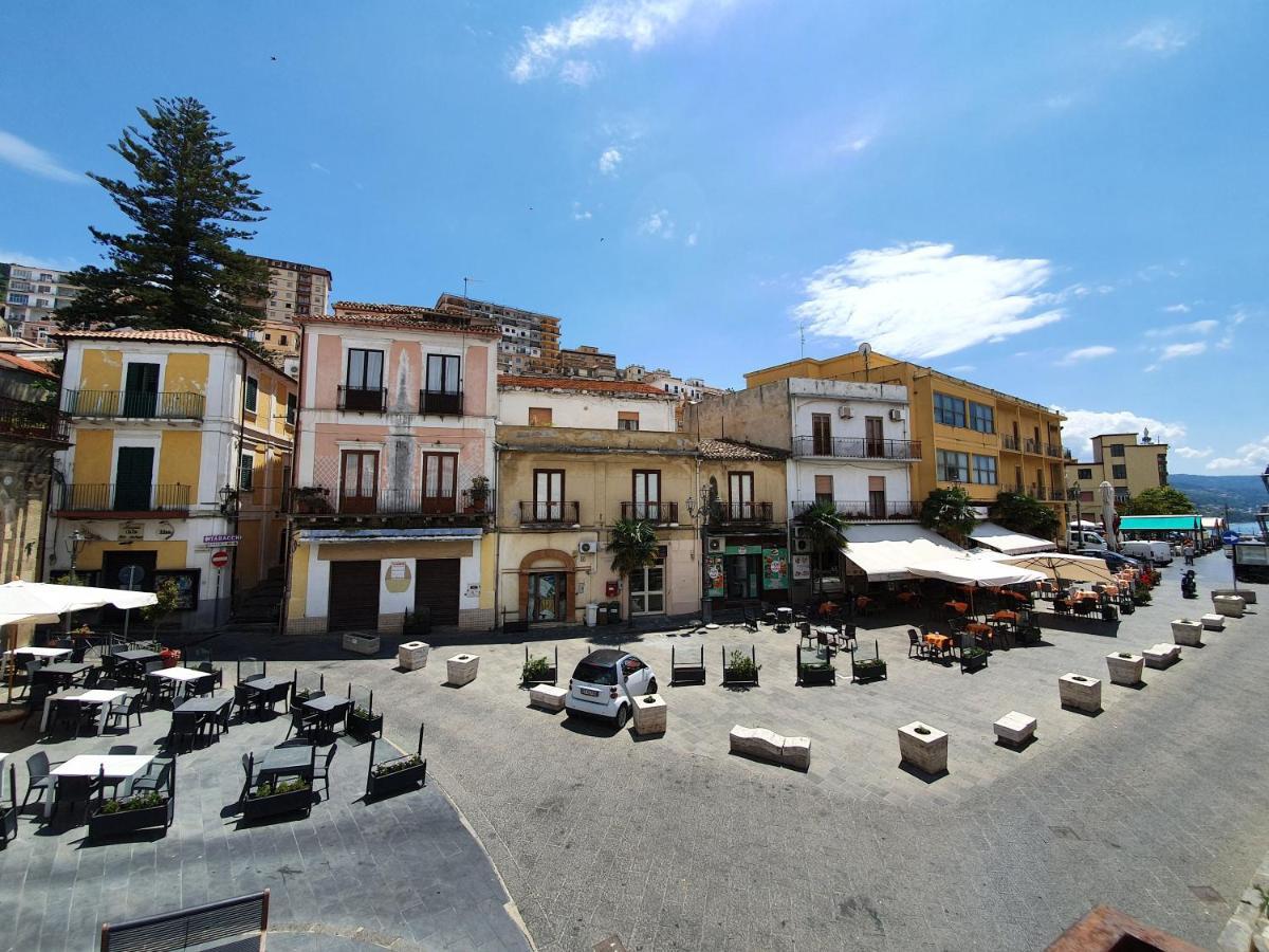 La Meridiana - Centro Storico Di Pizzo Exterior photo